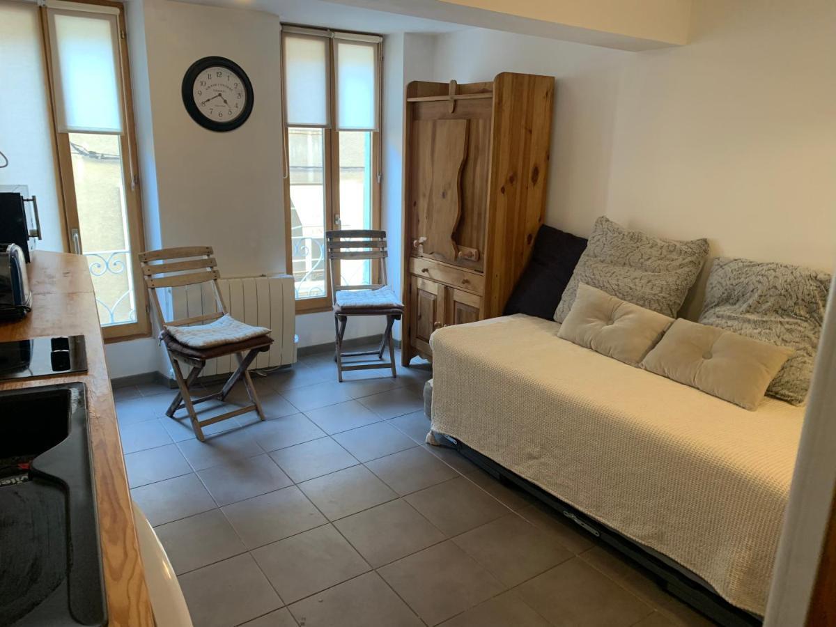 Location Barcelonnette Apartment Exterior foto